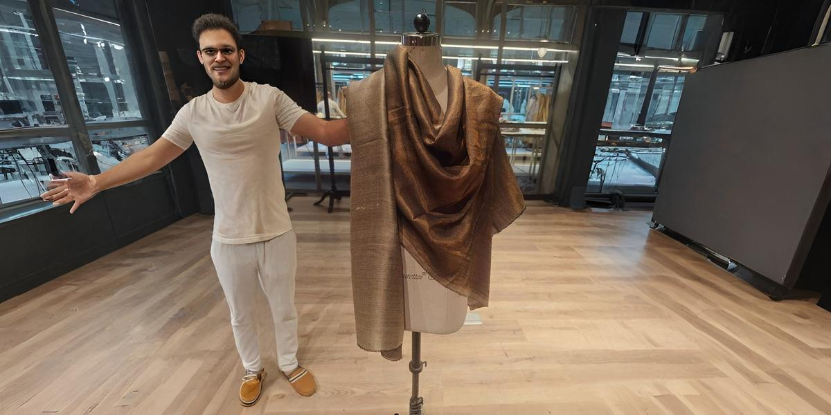 Intricate Jamawar Pattern